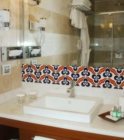 Hotell Dareyn 2*